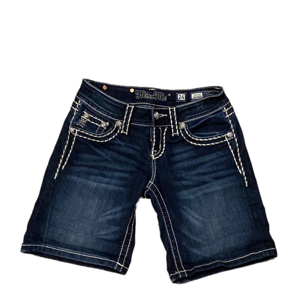 Miss Me Signature Mid-Shorts